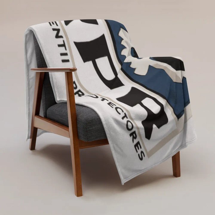 Innocentii Protectores Blanket product image (1)