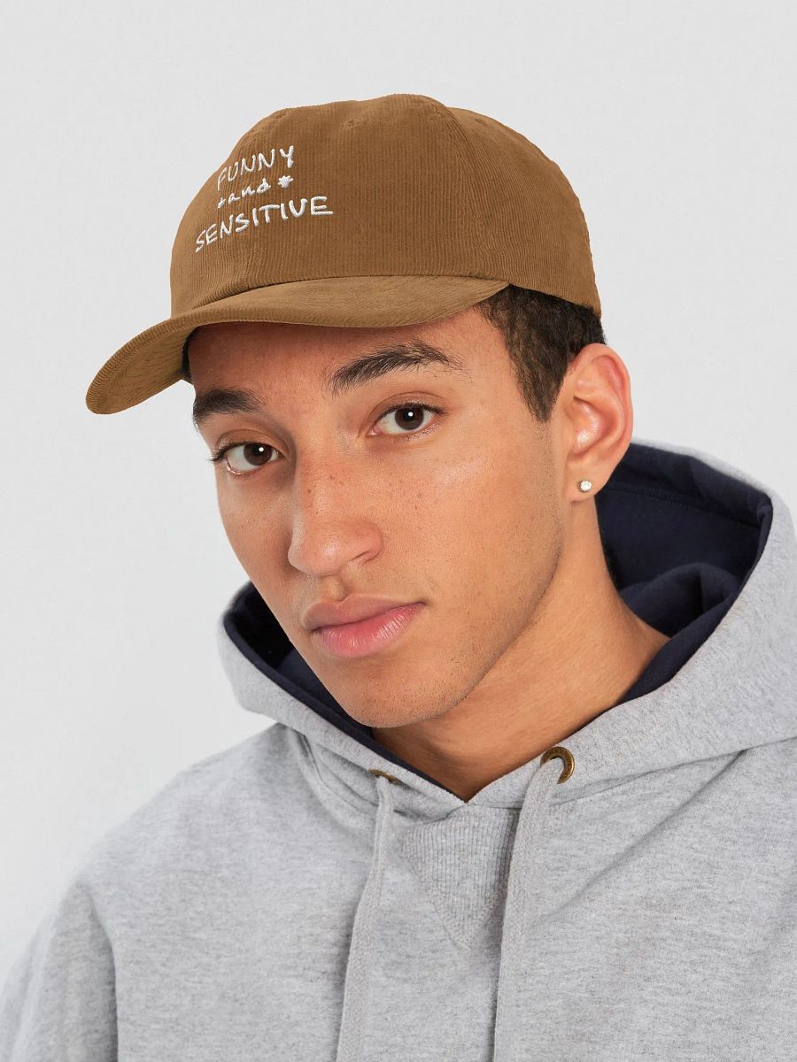 FUNNY *and* SENSITIVE cord hat (white thread) product image (6)