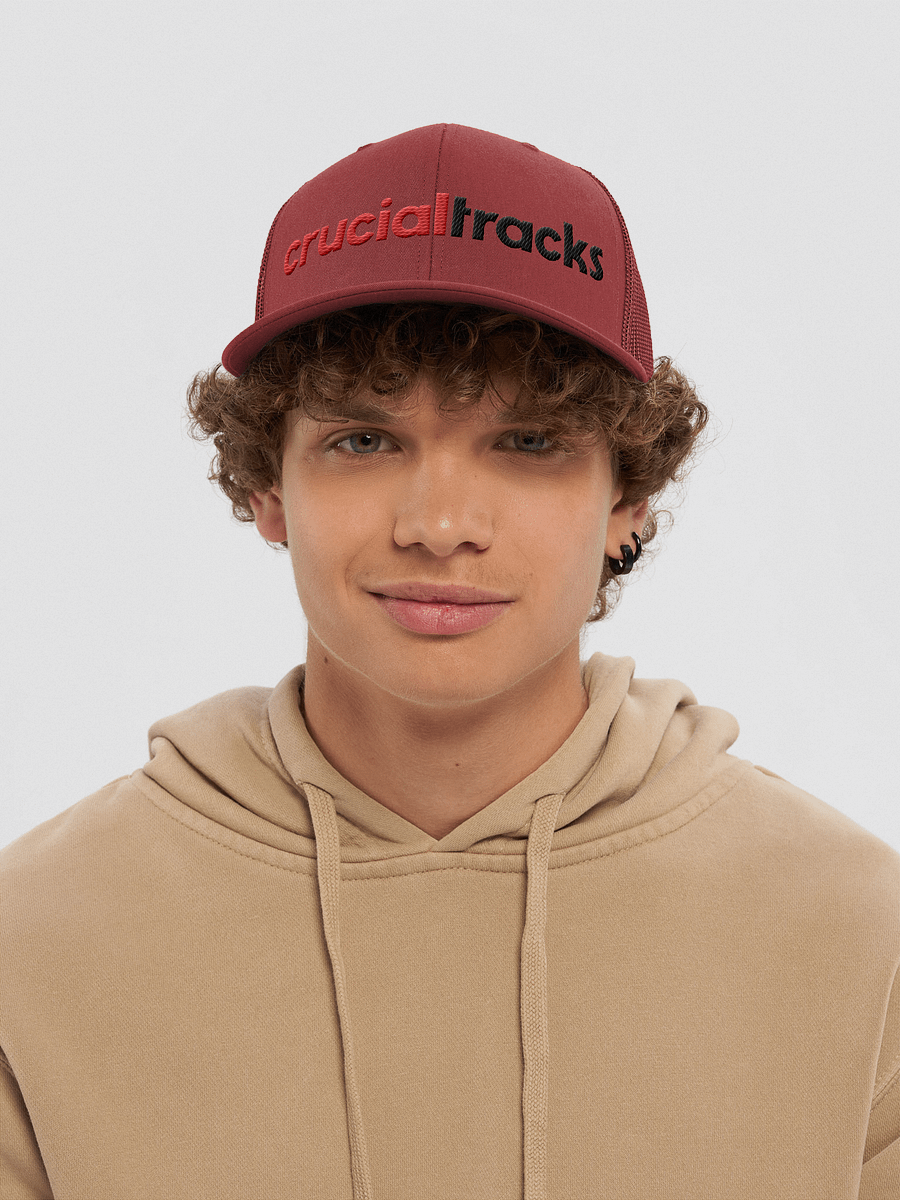 Crucial Tracks trucker product image (18)