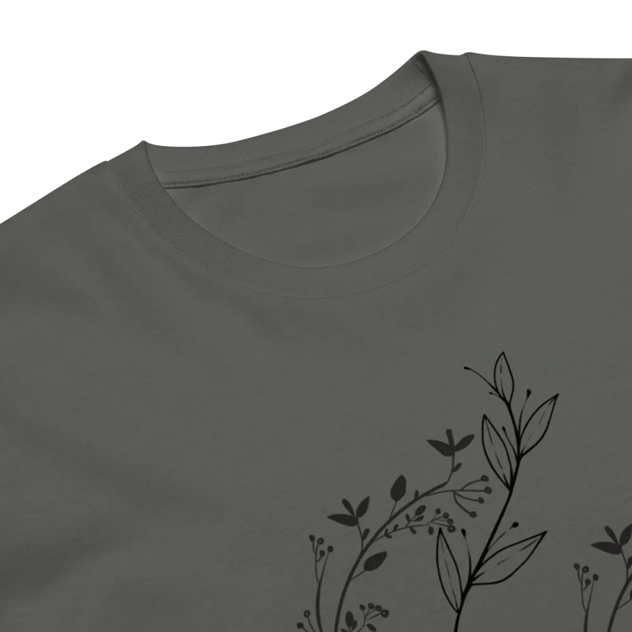 Symmetrical Branches Minimalist T-Shirt product image (7)