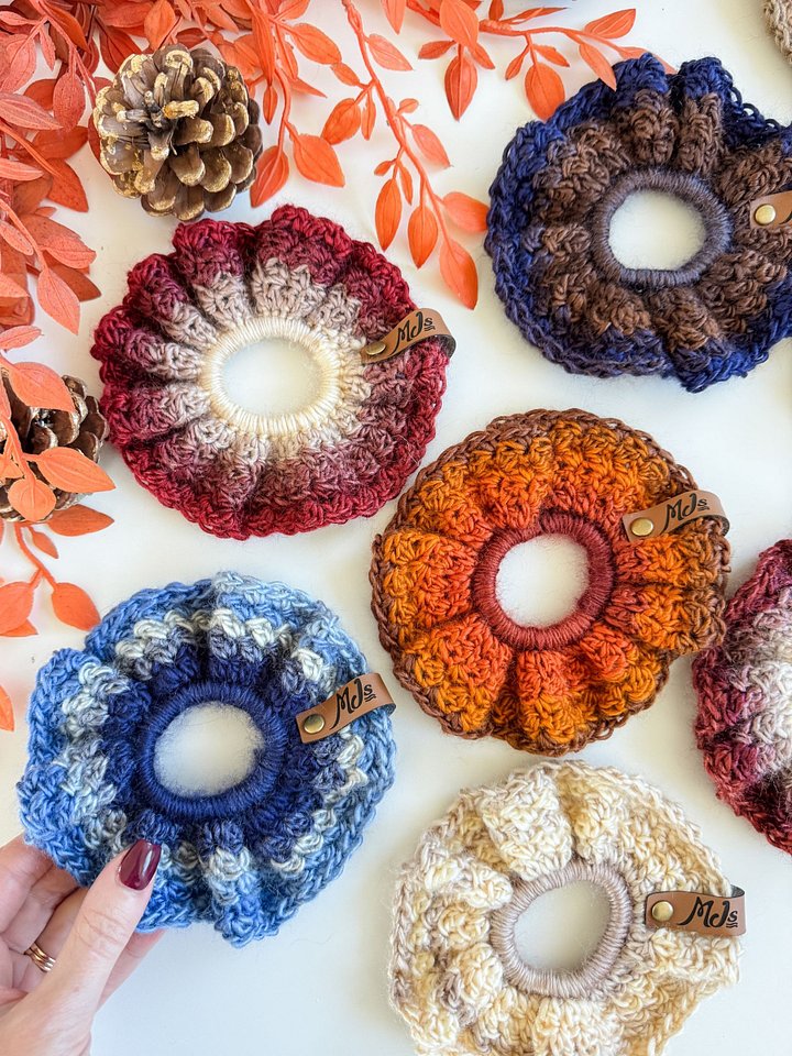 The Suzette Scrunchie Crochet Pattern product image (1)