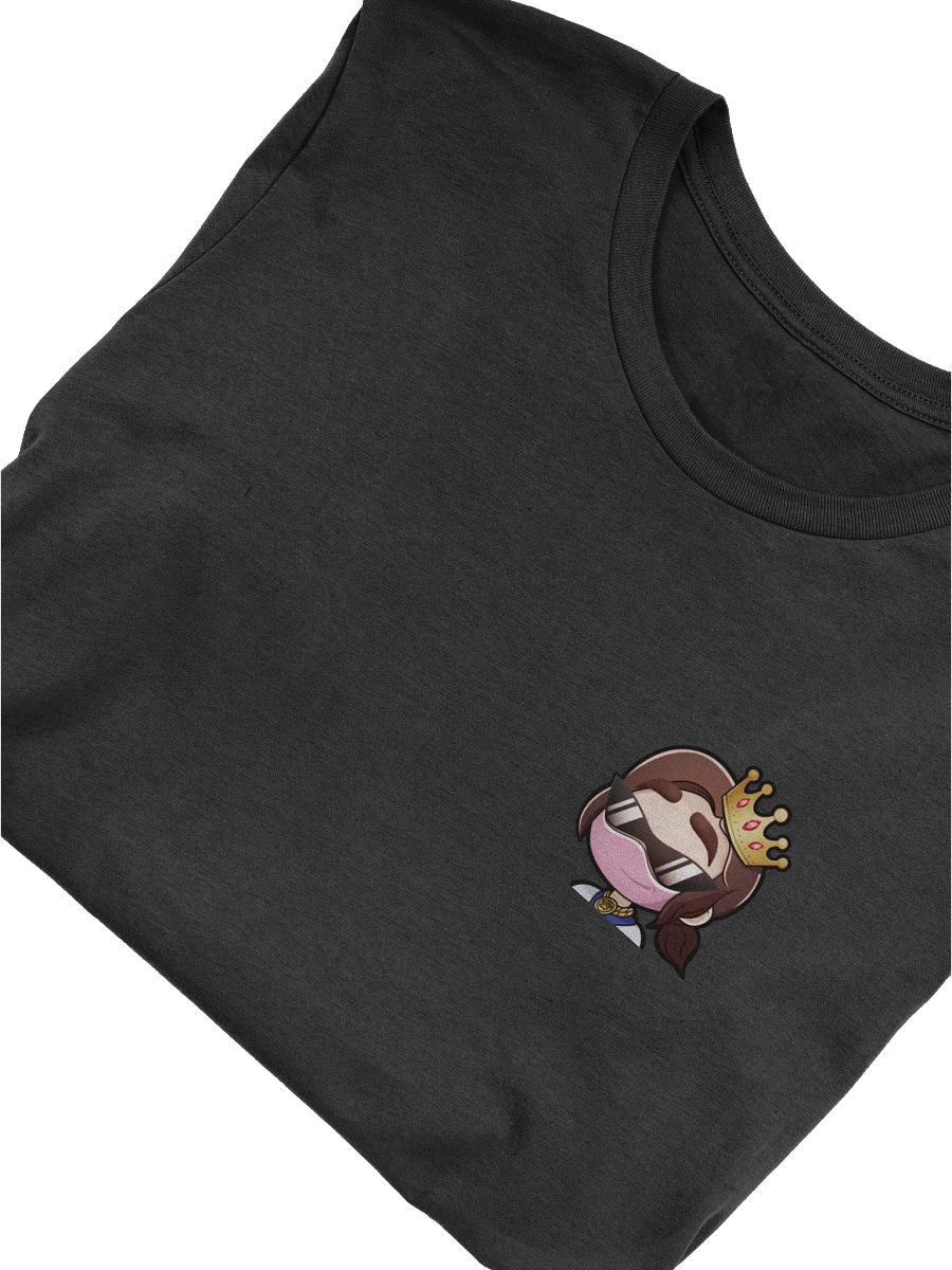 The QUEEN T-Shirt product image (9)