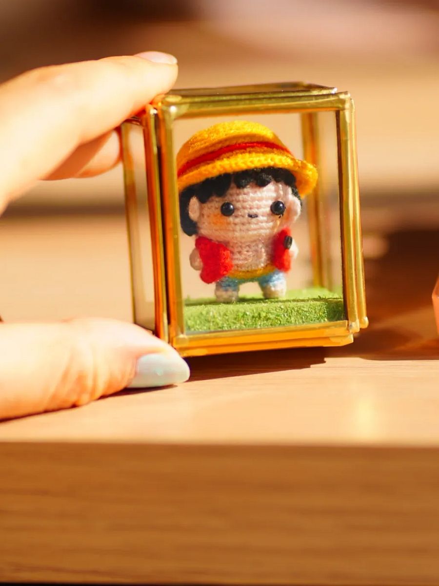 Straw Hat Pirate - Micro crochet product image (5)