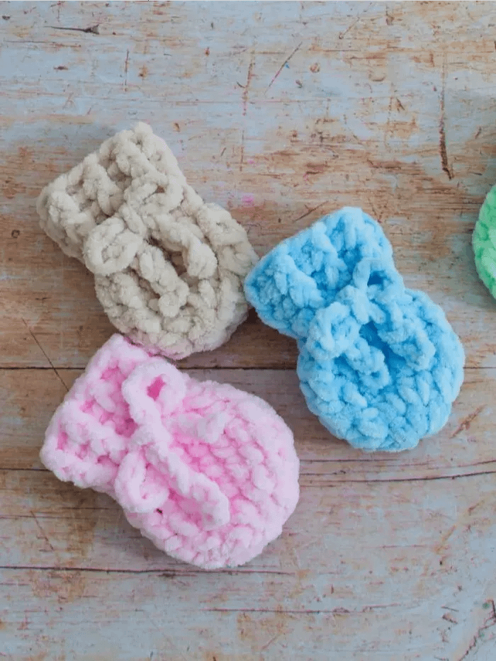Crochet Pattern: Easy and Warm Baby Mittens product image (3)