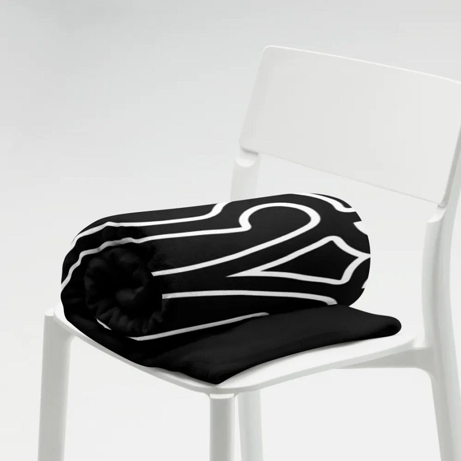 Ukraine - Black & White - Throw Blanket product image (7)