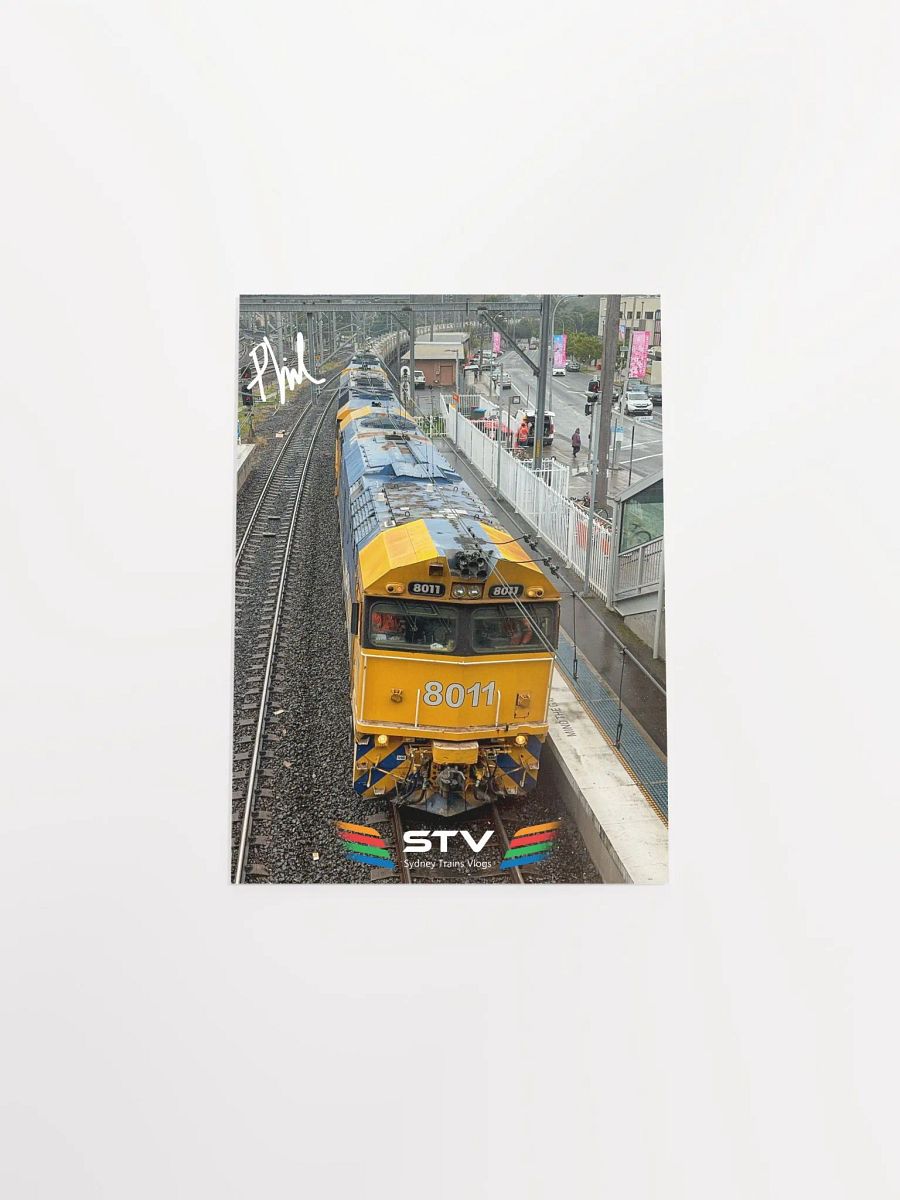 STV Small 5'' x 7'' Poster - 8011 Leading a Train Through Lidcombe product image (4)