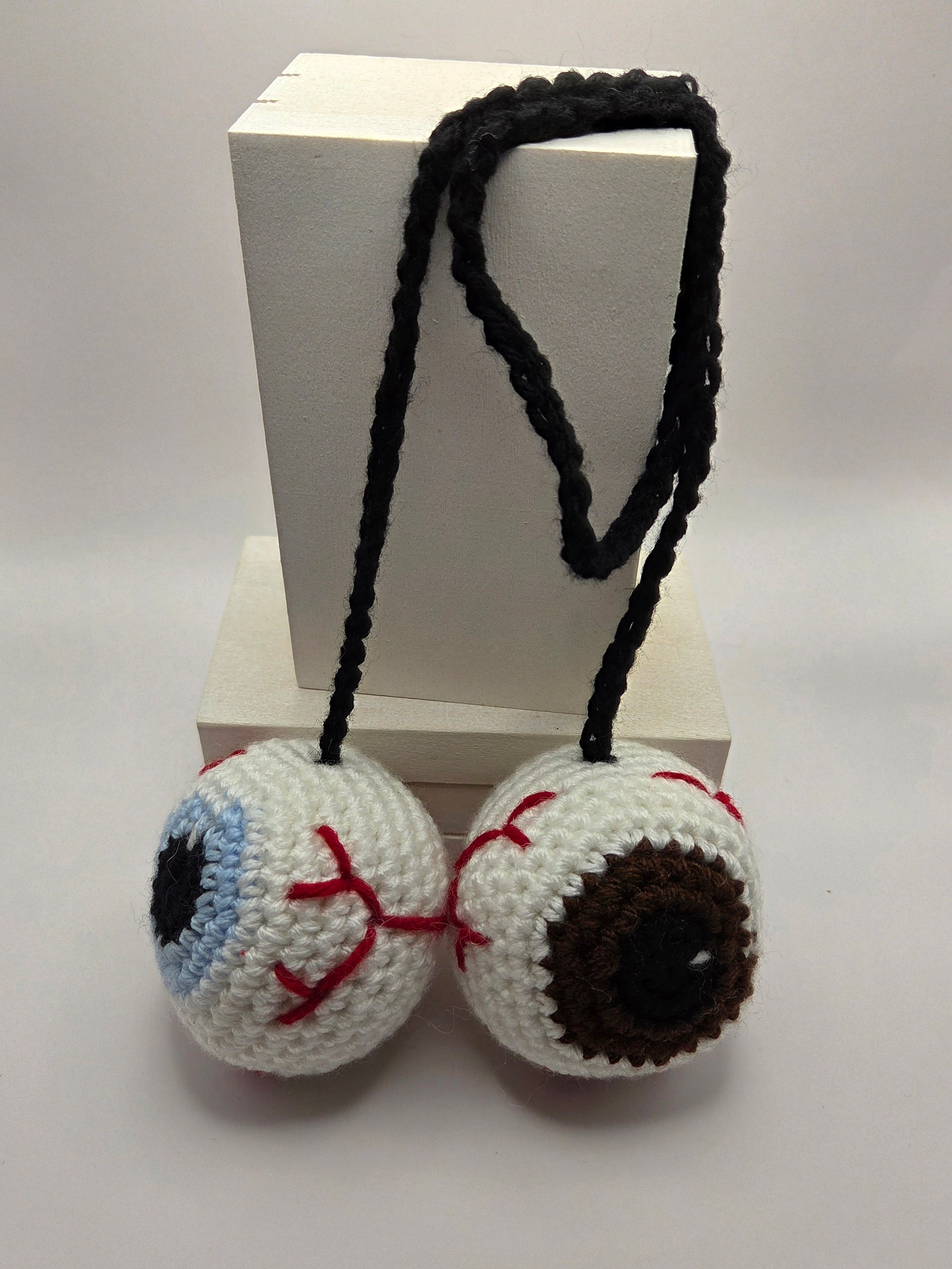 Eyes Ball Car Mirror Décor product image (2)