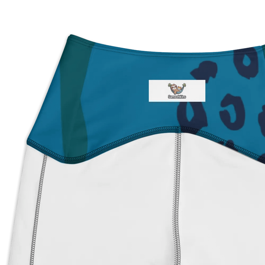 Flowing Teal Camo Leggings with Pockets product image (3)