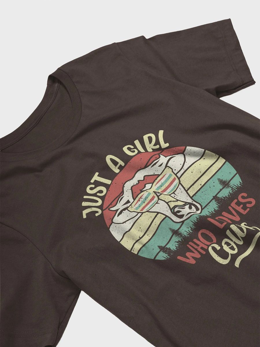 "Just a girl who loves cows" t-shirt product image (3)