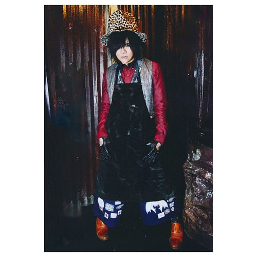 Ryutaro playing with colors
📸 Kera
━
#プラスティックトゥリー #plastictree #有村竜太朗 #ryutaroarimura #ロックンロール #ロックバンド #ロック #ライブ #90s #00s #バ...