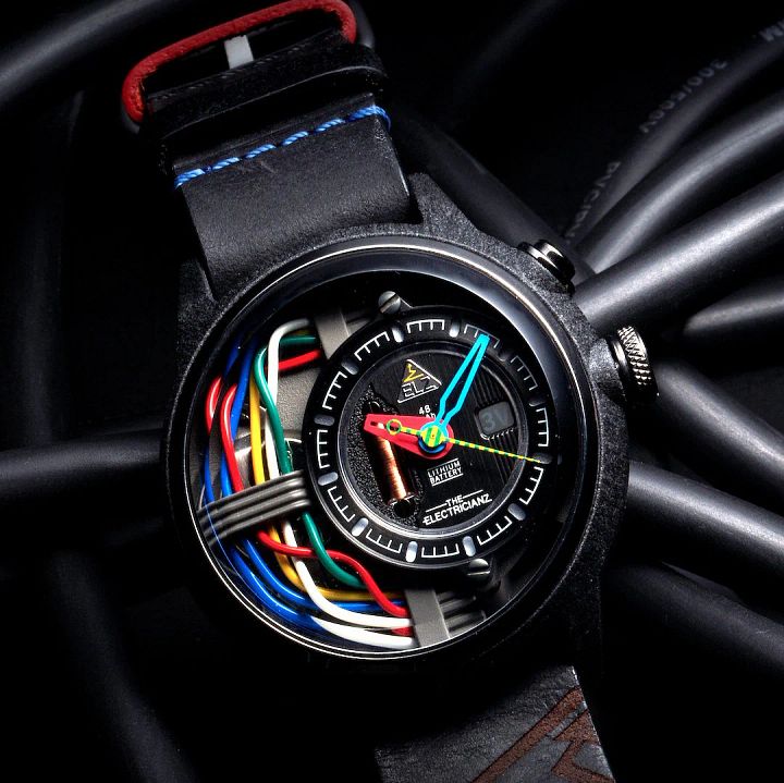 The Electricianz Carbon Z 45mm Black Leather product image (2)