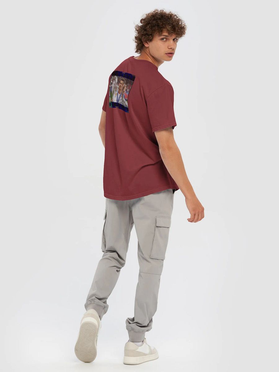 T-shirt "There's 🐐 on my back (C.Ronaldo edition)" from collection 🐐's product image (8)