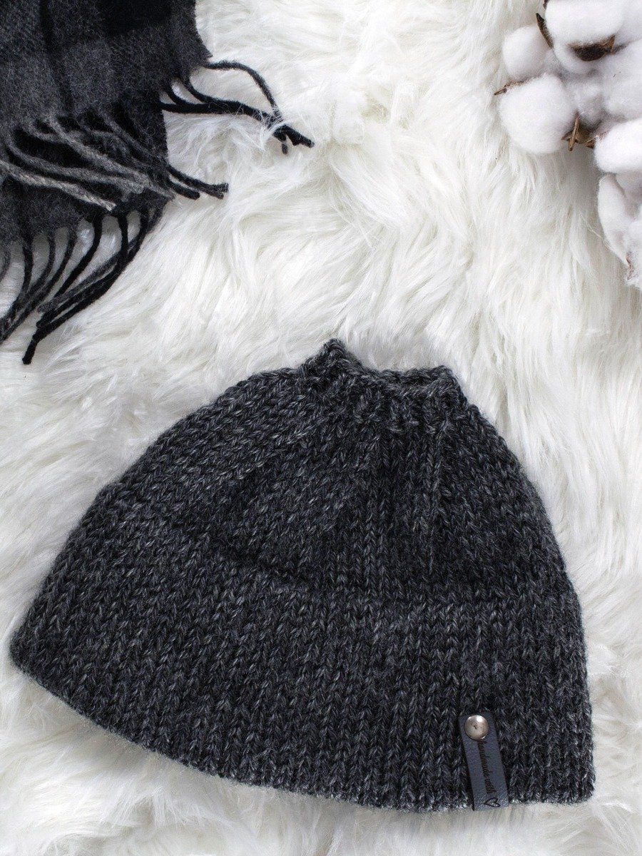 Easy Messy Bun Hat Pattern - Autumn Dreams product image (1)