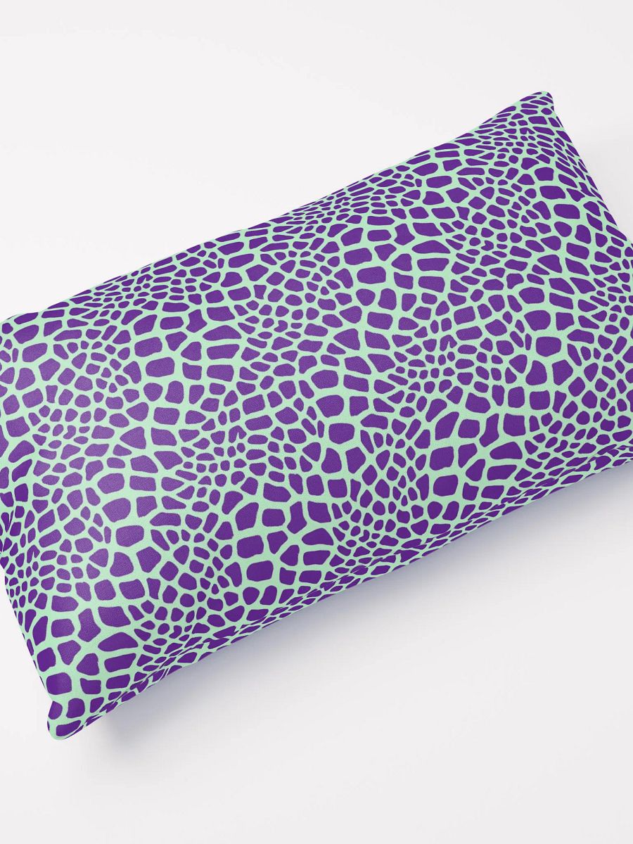 Green Giraffe Pillow product image (4)