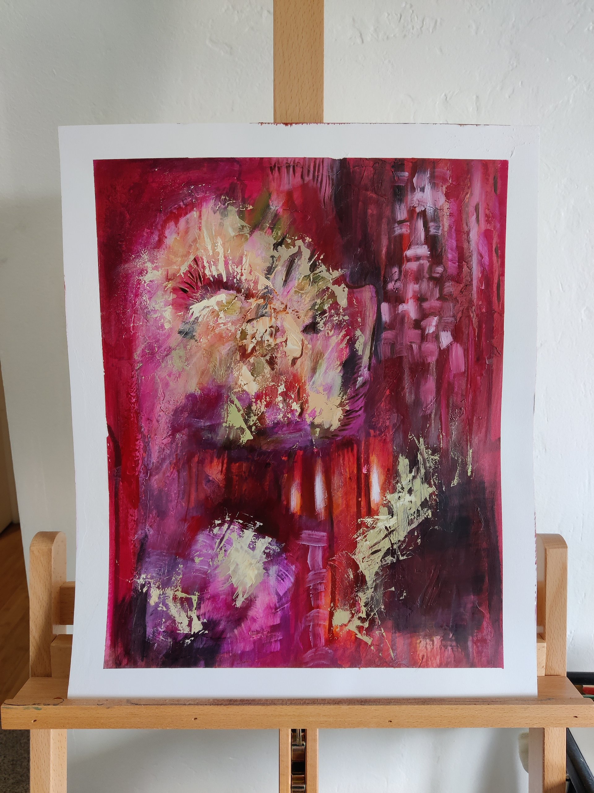 Abstract product image (1)