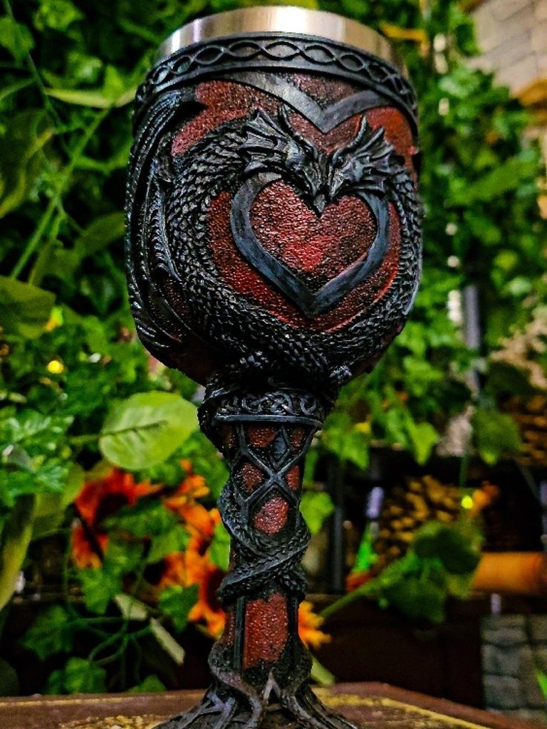 The Armored Kingdom Eternal Dragon Heart Embrace Goblet product image (4)