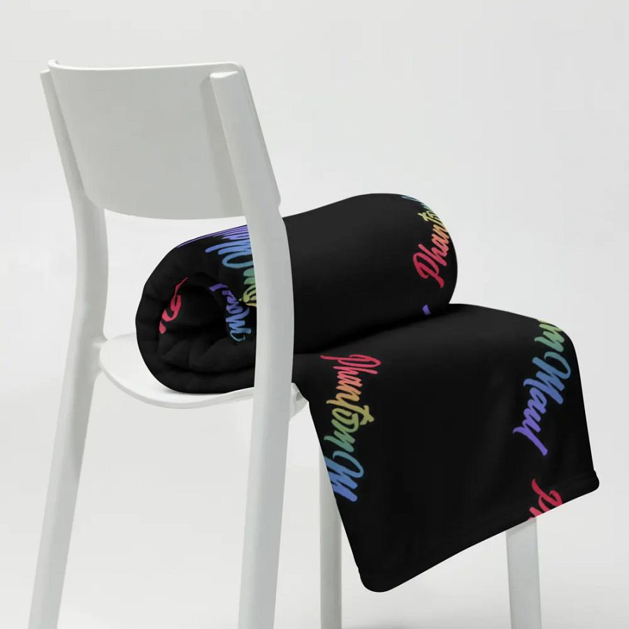 'PhantomMaul' Rainbow Throw Blanket product image (8)