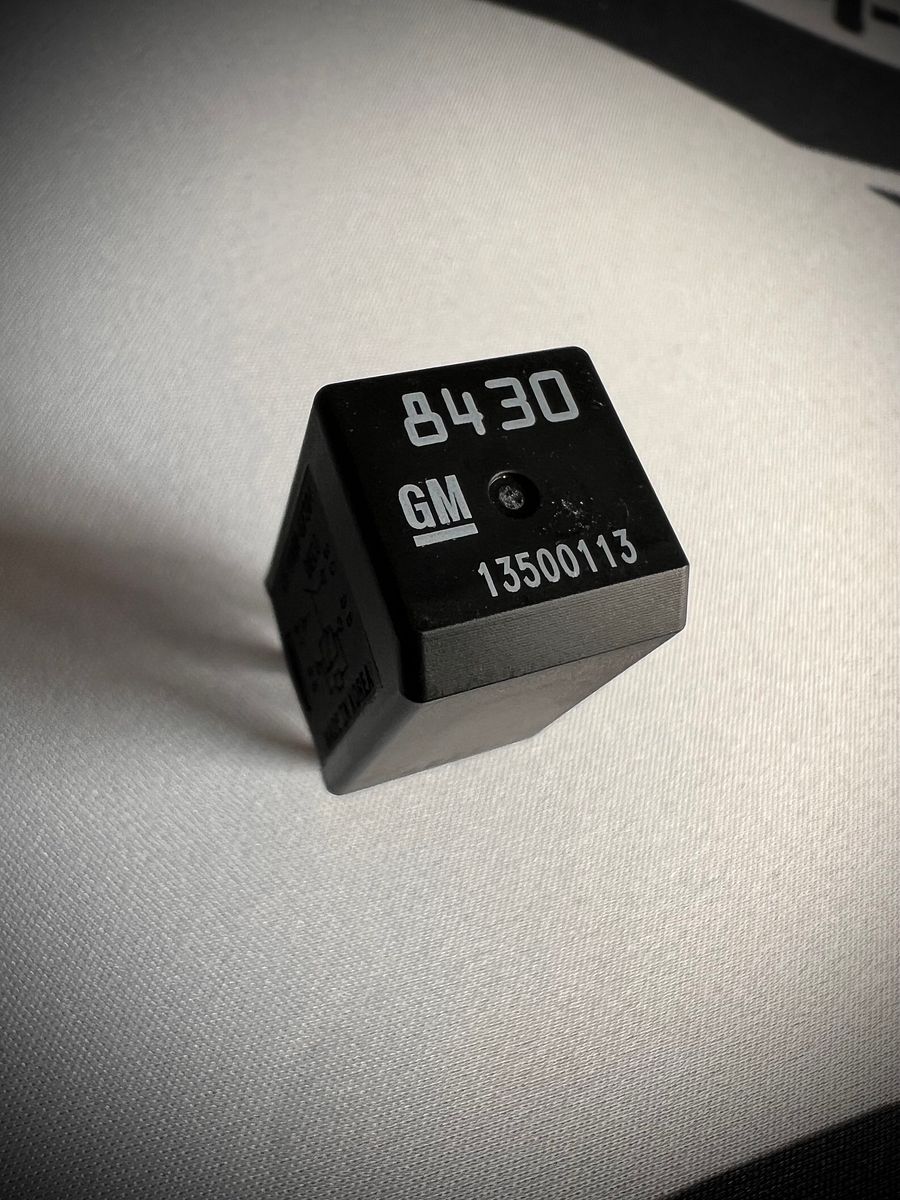 Modified LT4 Camaro ZL1 & ZL1 1LE Intercooler Pump Relay product image (7)