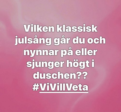 🎵 Vilken klassisk julsång går du och nynnar på eller sjunger högt i duschen??
#ViVillVeta #KommenteraMera ✍️