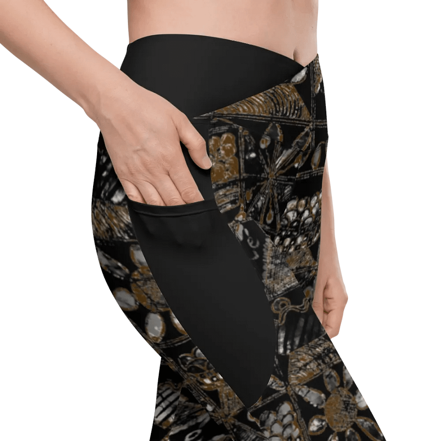 Festivity Print Crossover Leggings with Pockets product image (8)