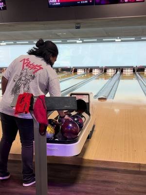Fun Fact I bowl :) highest game 257 on that 300 grind #bowlersoftiktok 