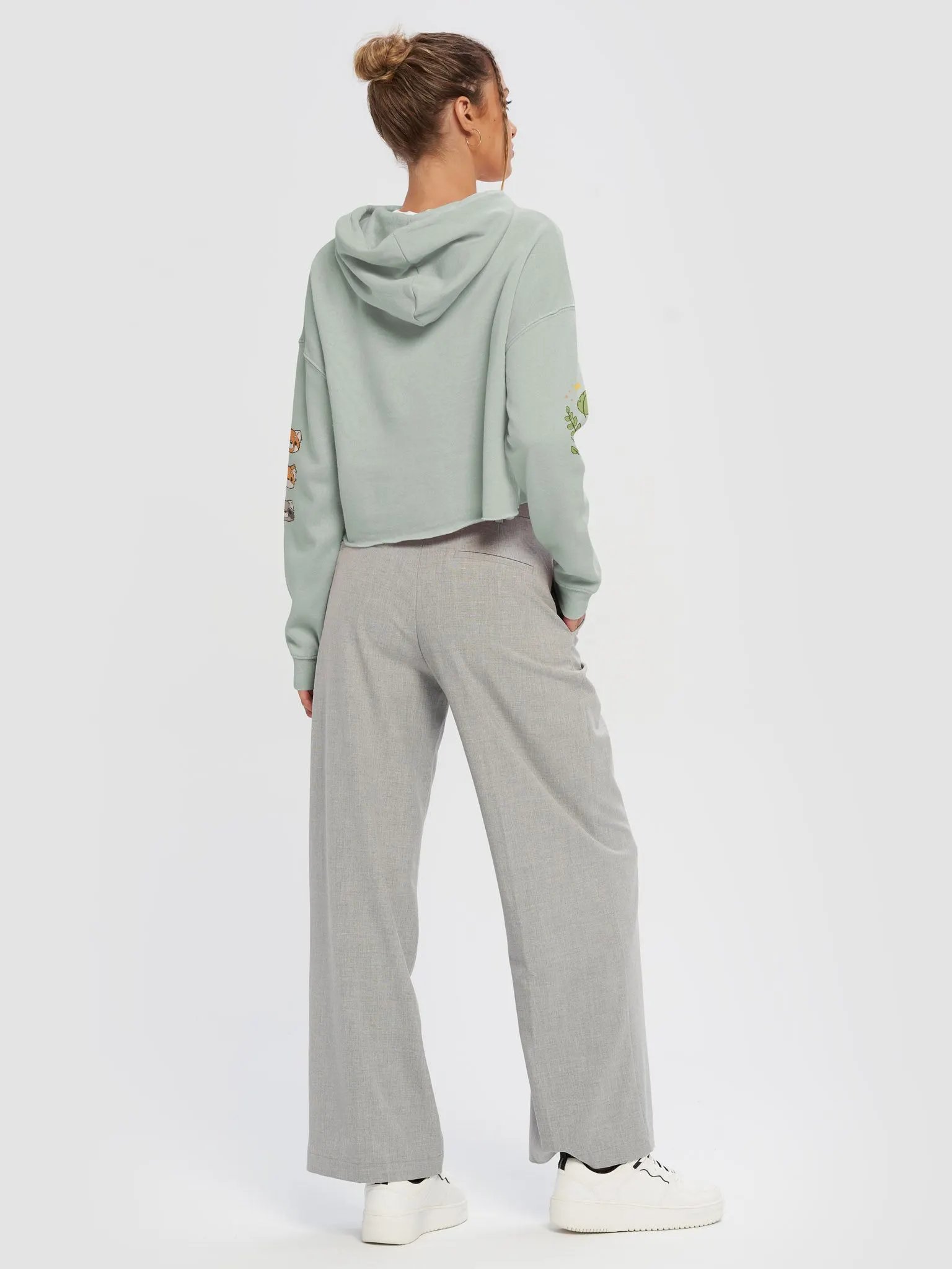 Cropped hoodie | Woodland frens product image (18)