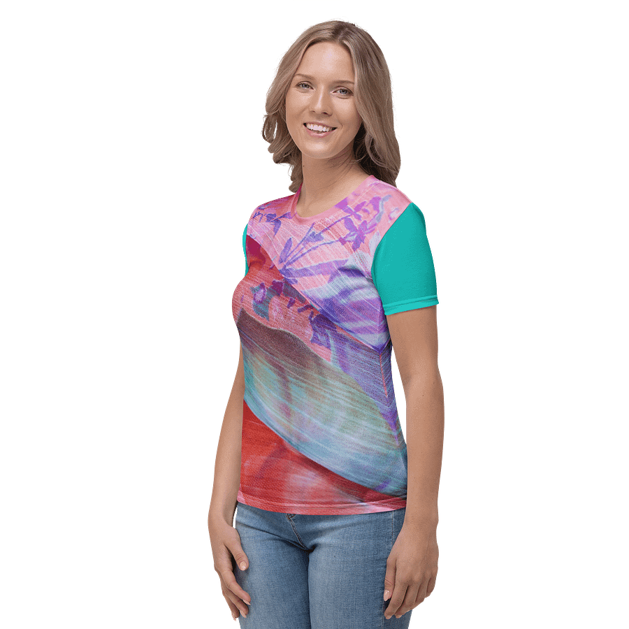 Paradise Breeze Iris Blue Women's Print T-Shirt product image (3)