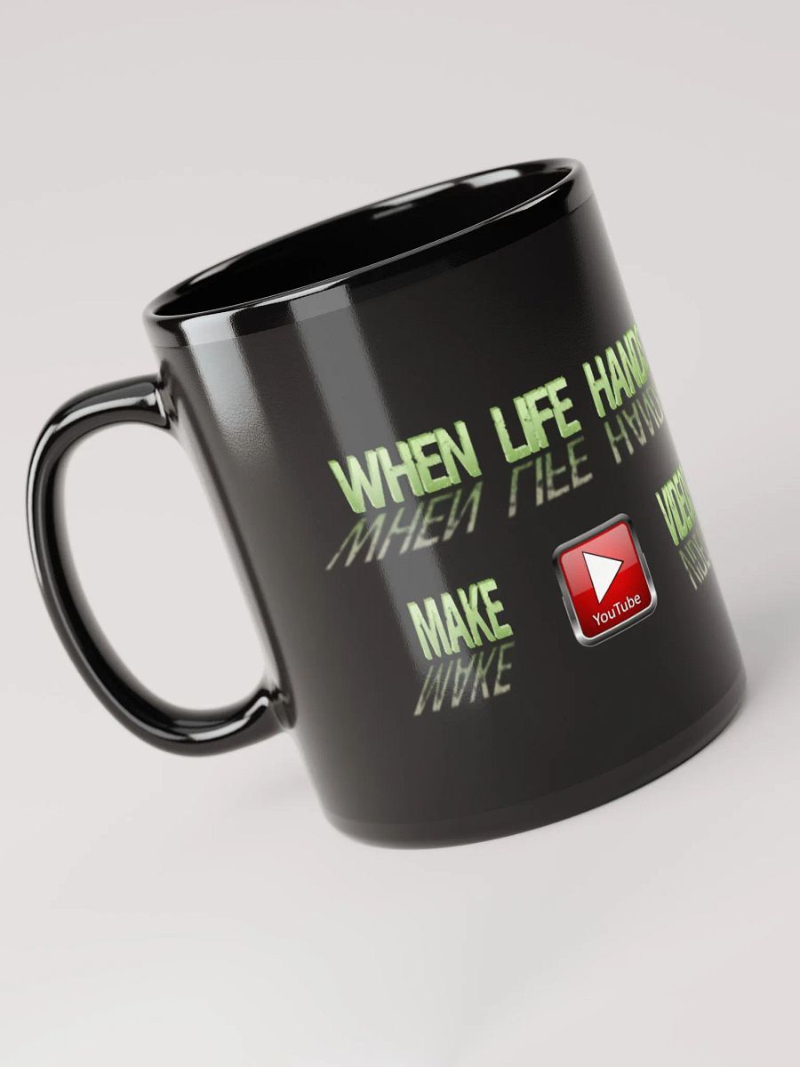 The Mug in Black product image (6)