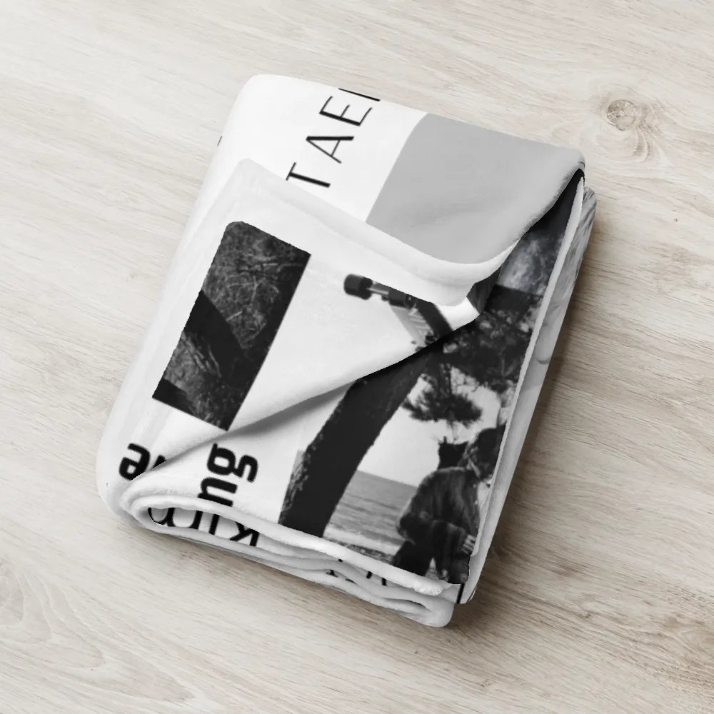 Kim Taehyung Throw Blanket product image (6)