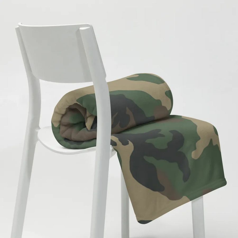 "CIF" Camouflage Comfort Throw Blanket product image (8)