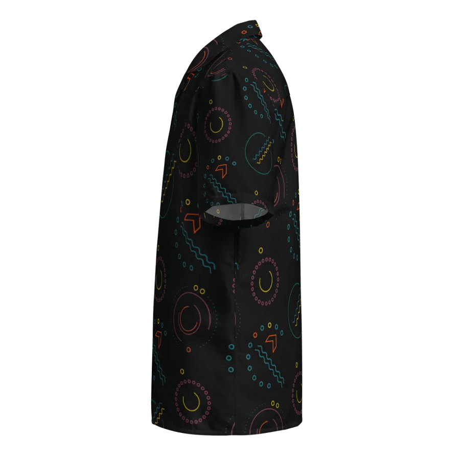 90s-Inspired Geometric shirt. product image (4)