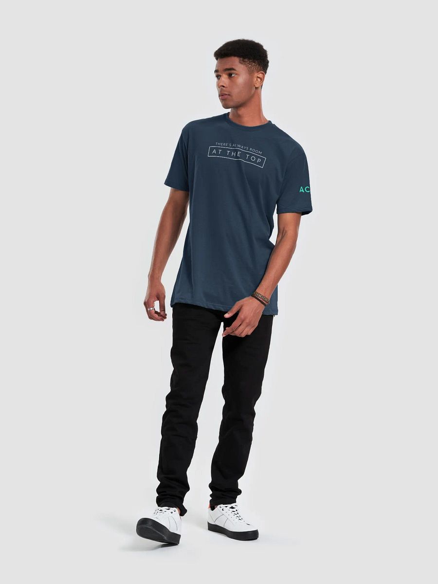 Benchmark T-shirt product image (6)
