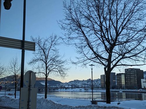Beautiful views
___________________
Sposdo.com 

#twitchstreamer #roastedduck #view #offstream #winterwonderland #food