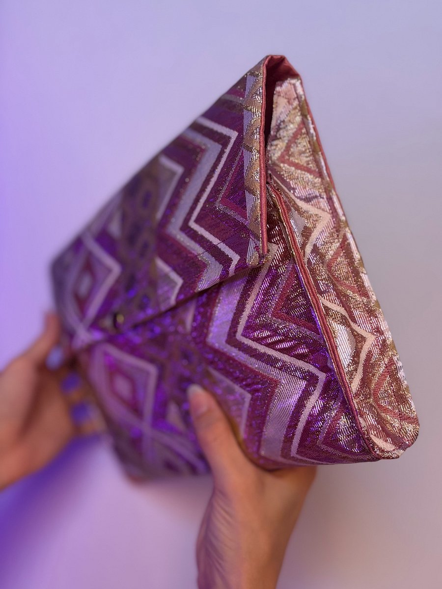 Jumbo Clutch (Pink and Gold Metallic Diamonds) product image (4)