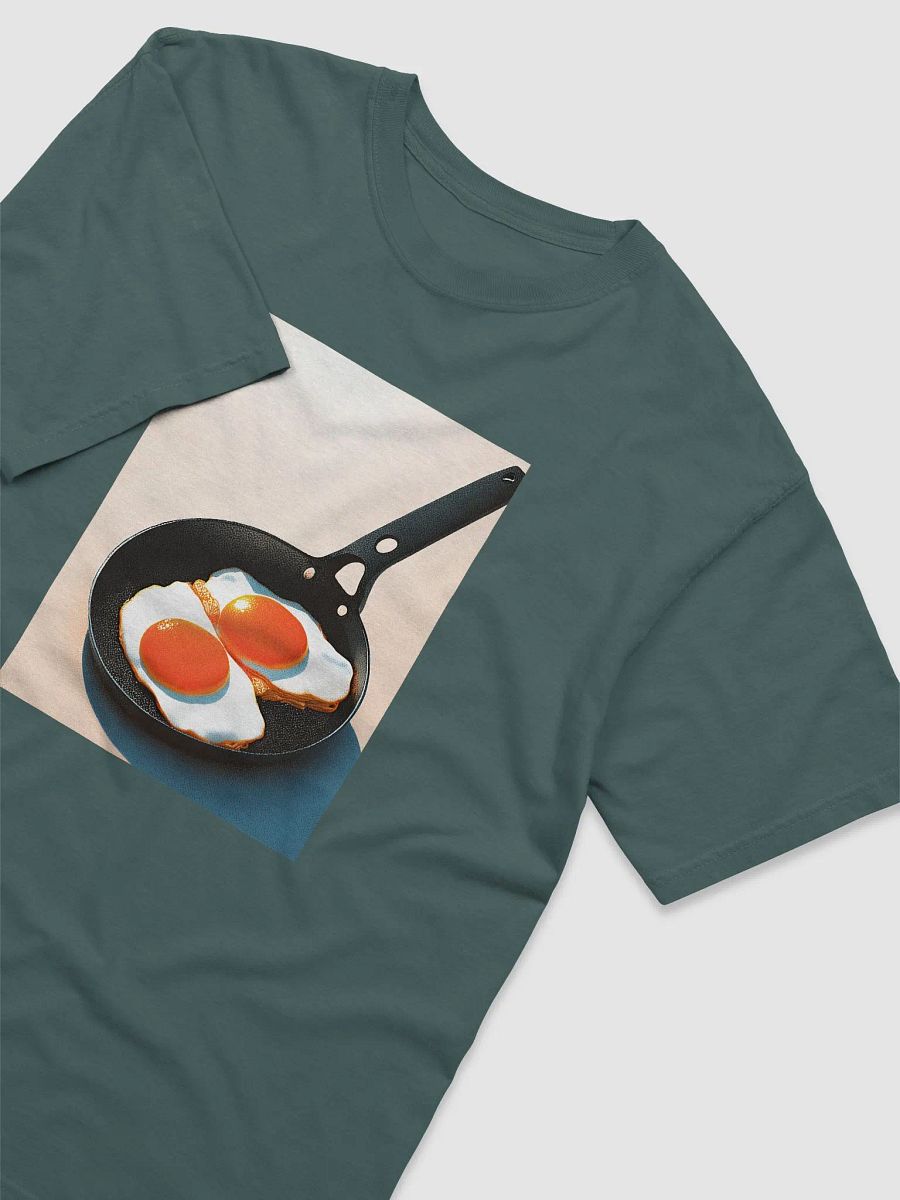 Fried eggs in a pan - illustrated in dotted raster style product image (3)