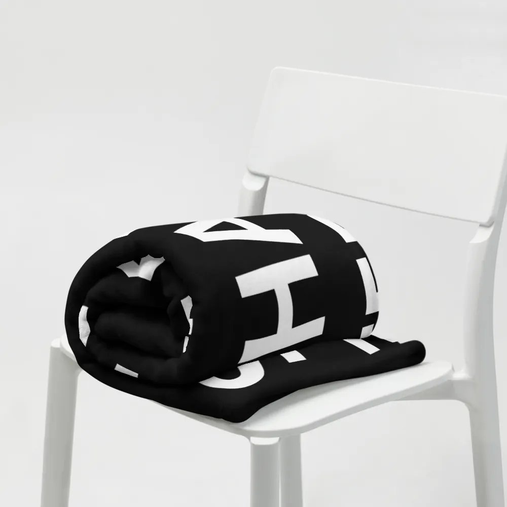 Dogs have a better life- Throw Blanket product image (19)