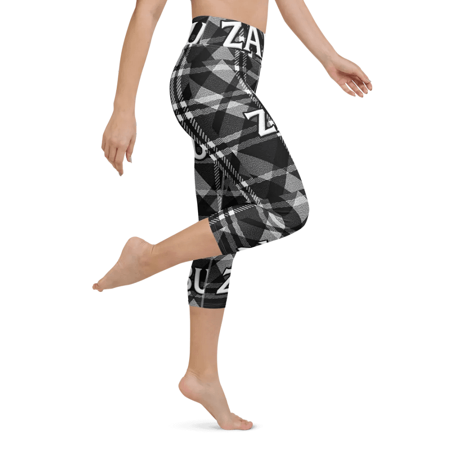 ZABU Checkered Yoga Capri Leggings product image (1)
