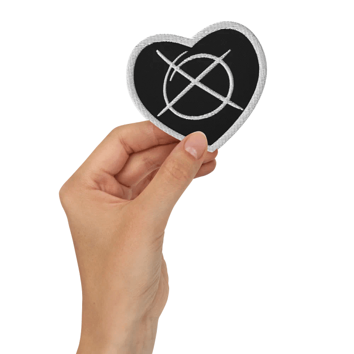 LOGO HEART PATCH product image (2)
