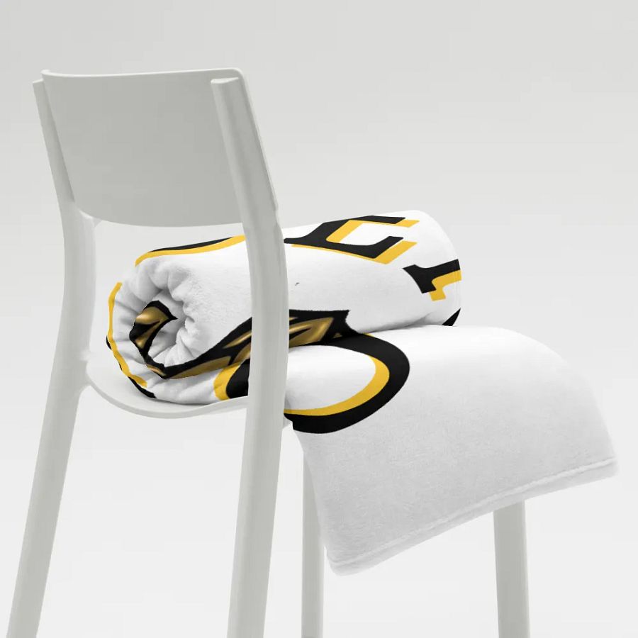 GoldenRhyno blanket product image (9)