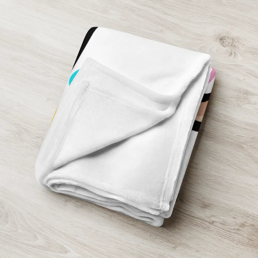 Toasty Senpai Blanket product image (5)