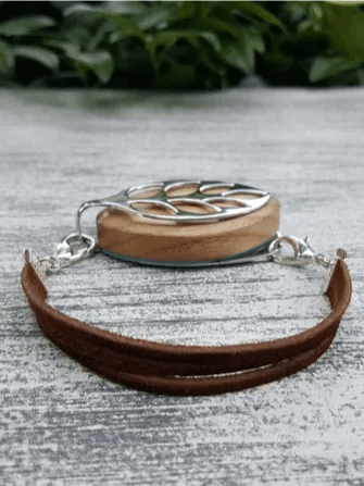 Country Suede Bracelet | Handmade Accessory for Bellabeat Leaf Urban & Ivy product image (1)