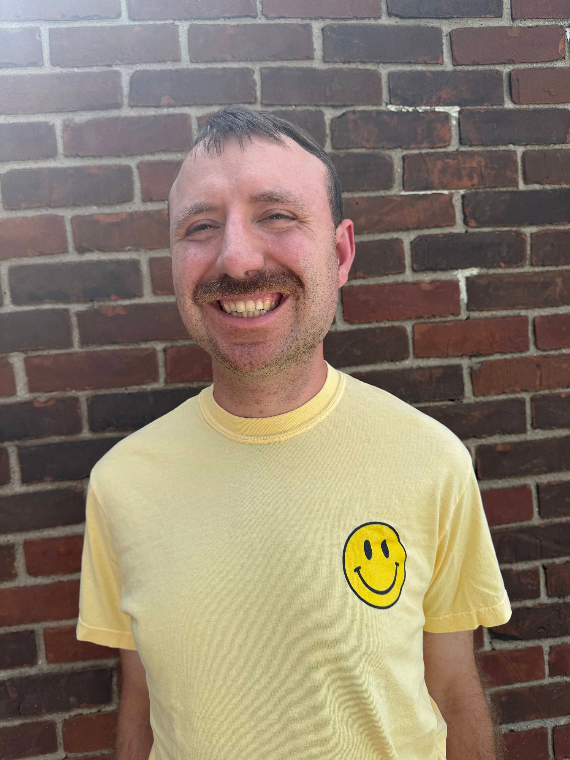 Love Everybody Shirt product image (1)