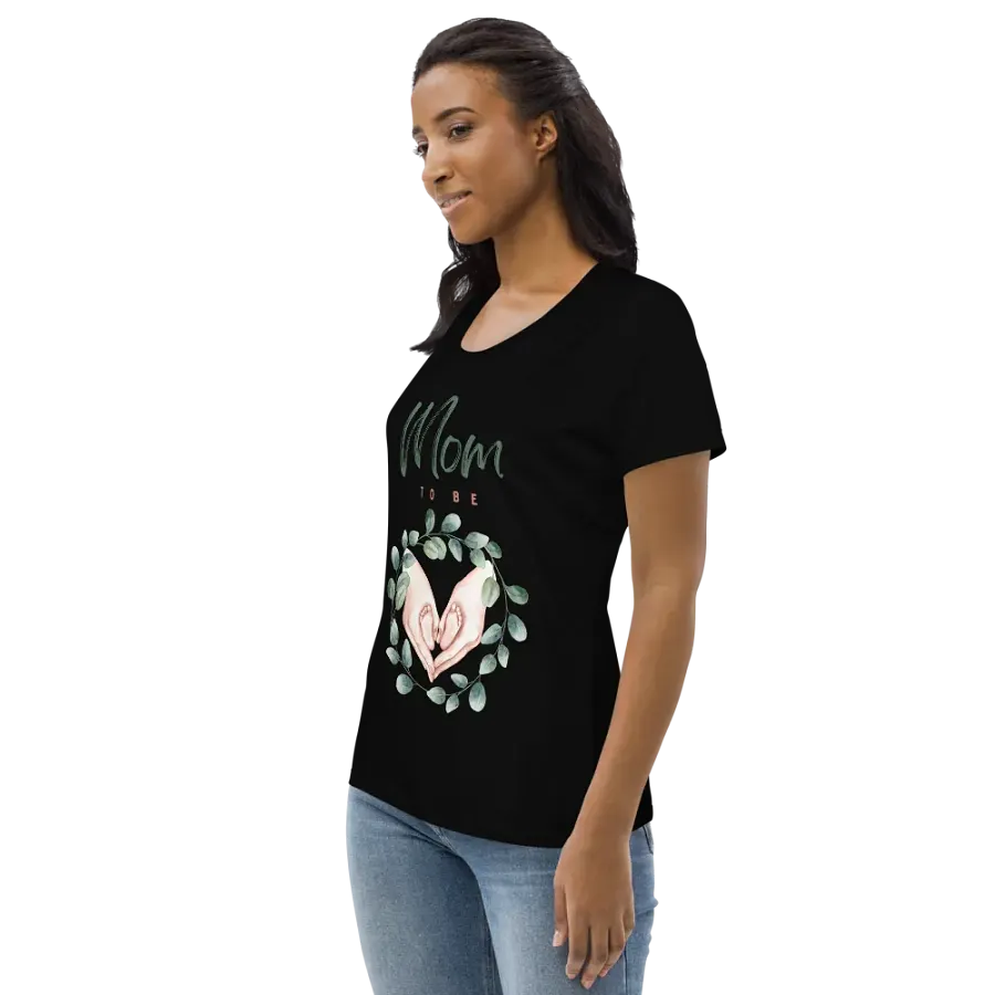 Mom-To-Be Watercolor Love Tee product image (5)