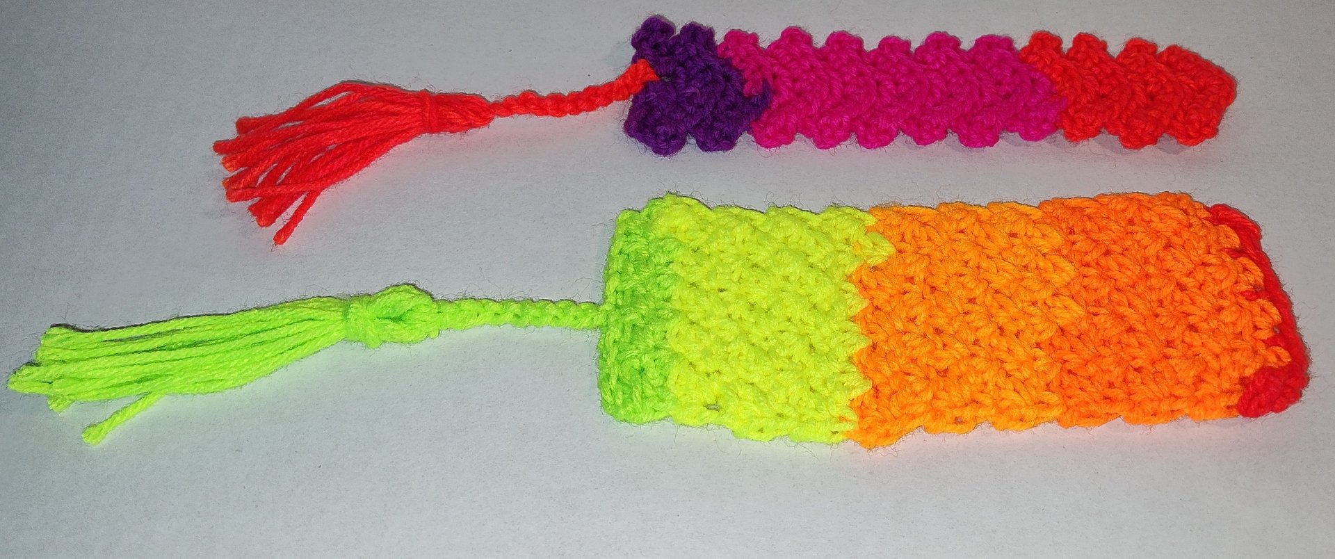 Color Changing Bookmarks product image (1)