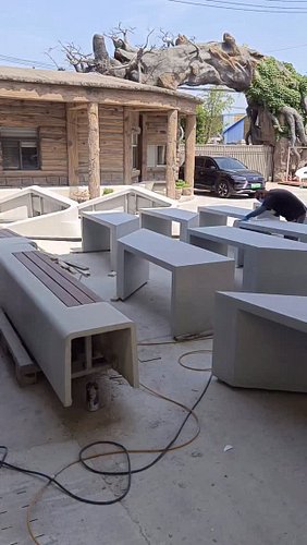 See How Park Benches Are Made and Installed!
#landscape #concrete #bench #art #decorate