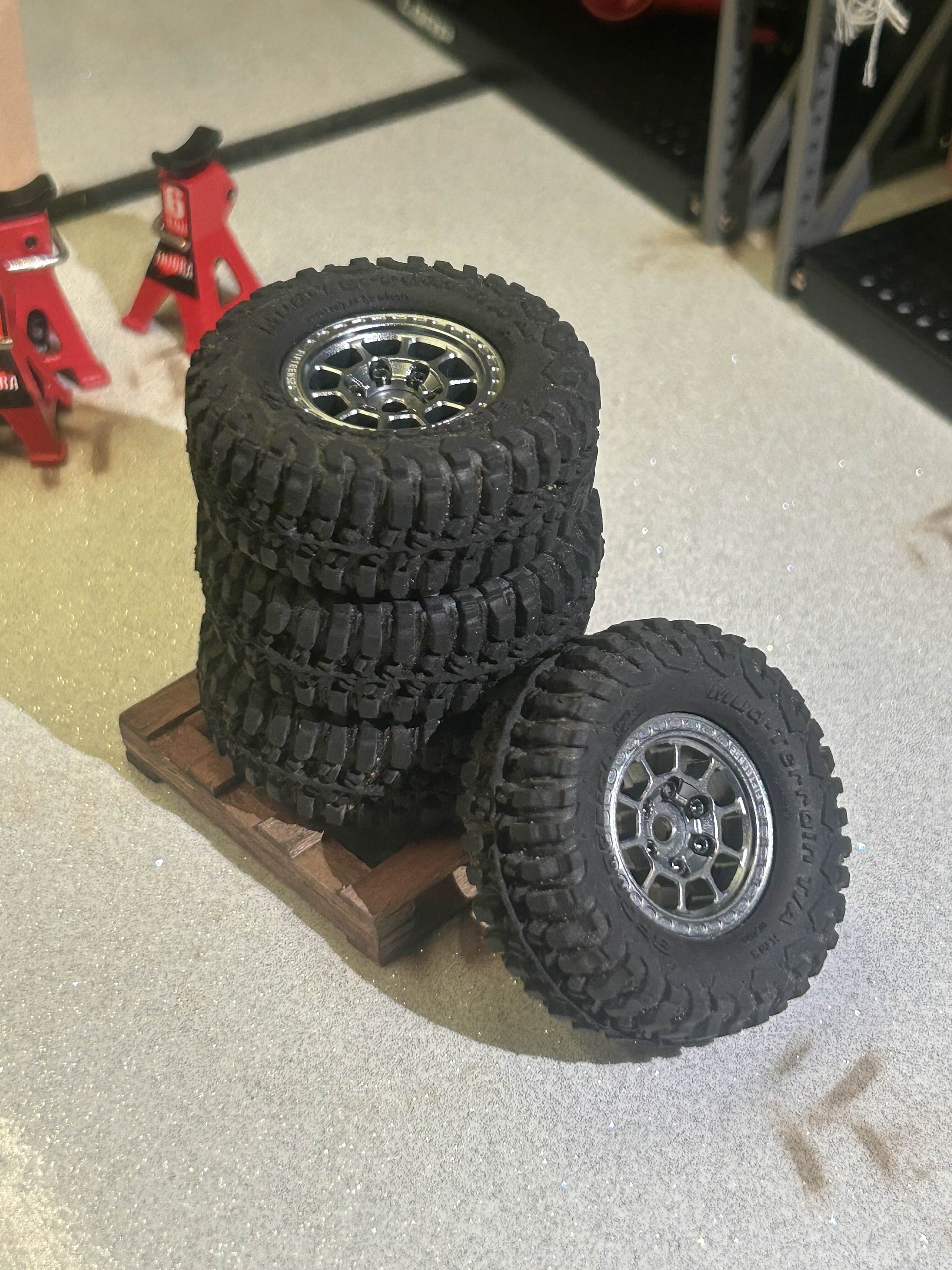 LGRP wheels / BFG Tires product image (1)