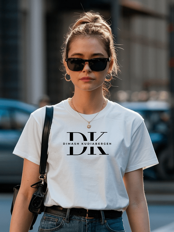 Singer From Kazakhstan Bella Canva T-Shirt Unisex product image (26)
