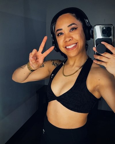 Top tier 🖤 Building mountains just like I wanted ⛰️🫡 Keep your goals in sight. Keep working. Success will be inevitable.