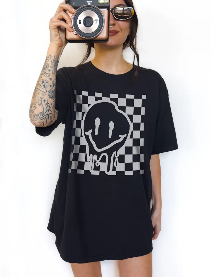 Melting Smiling Face on a Checkerboard | Funny Retro-Style Trendy Smiling Face T-Shirt | Western and Rock Unisex Tee product image (1)