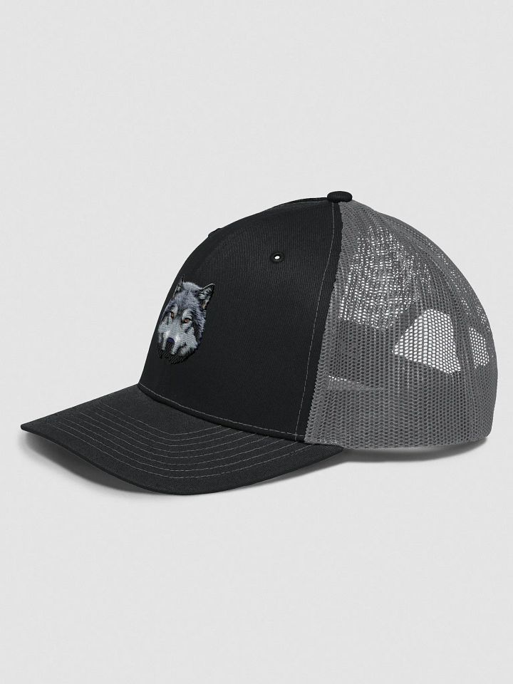beautiful cap with a wolf product image (2)